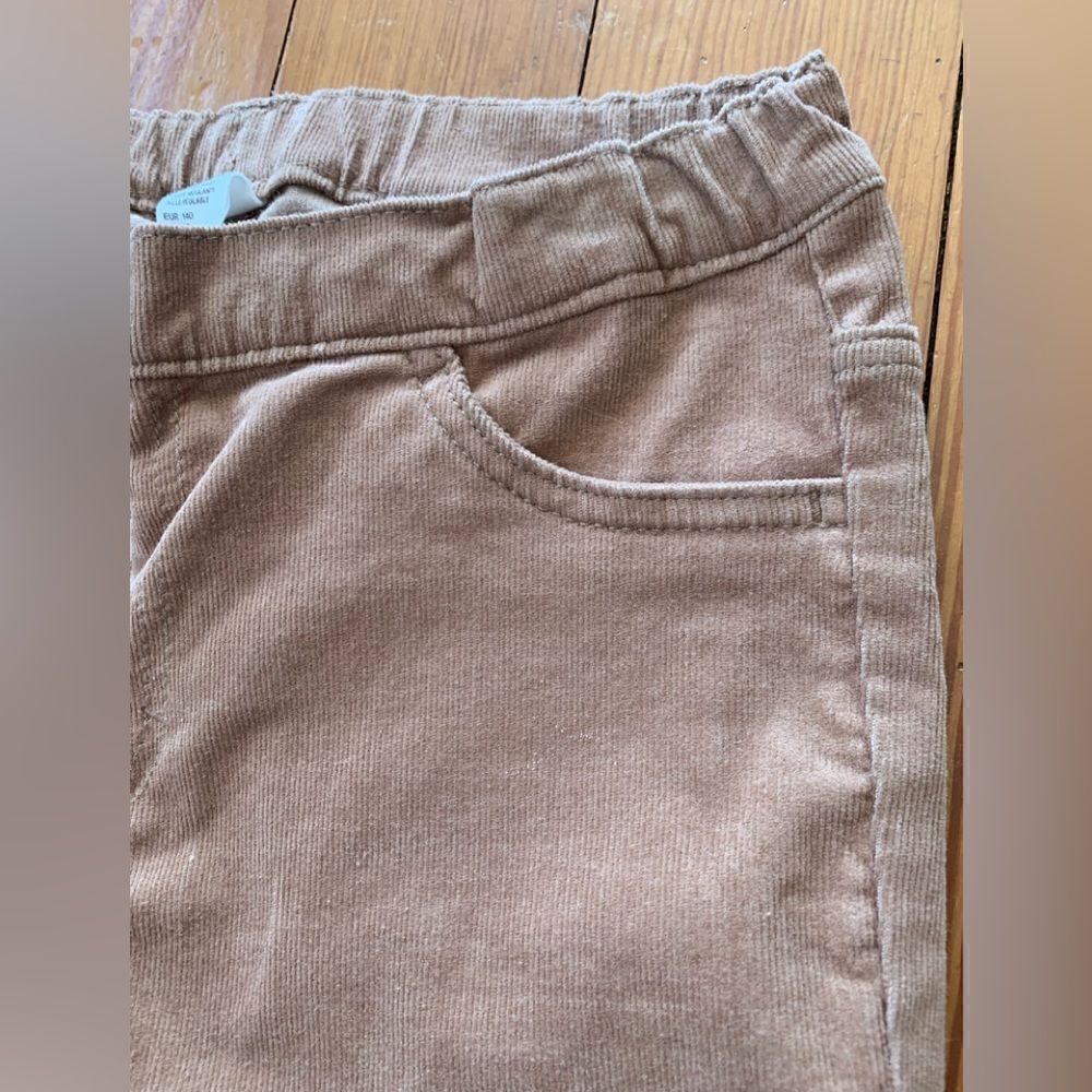 H&M Pants   - Picture 2 of 5
